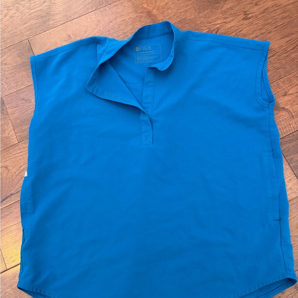 Figs Bright Blue Sleeveless Scrub Top